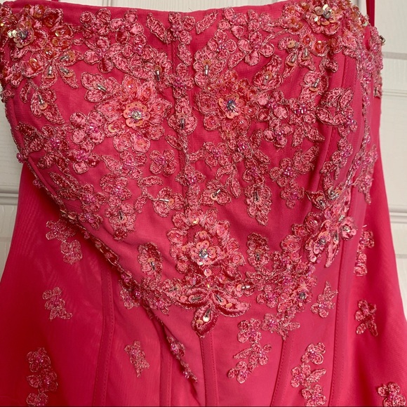 Prom Dress - Picture 4 of 5